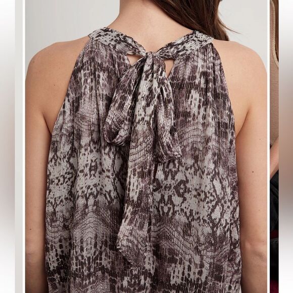 VELVET by GRAHAM & SPENCER Debbie Metallic Halter
Size medium - Picture 2 of 15